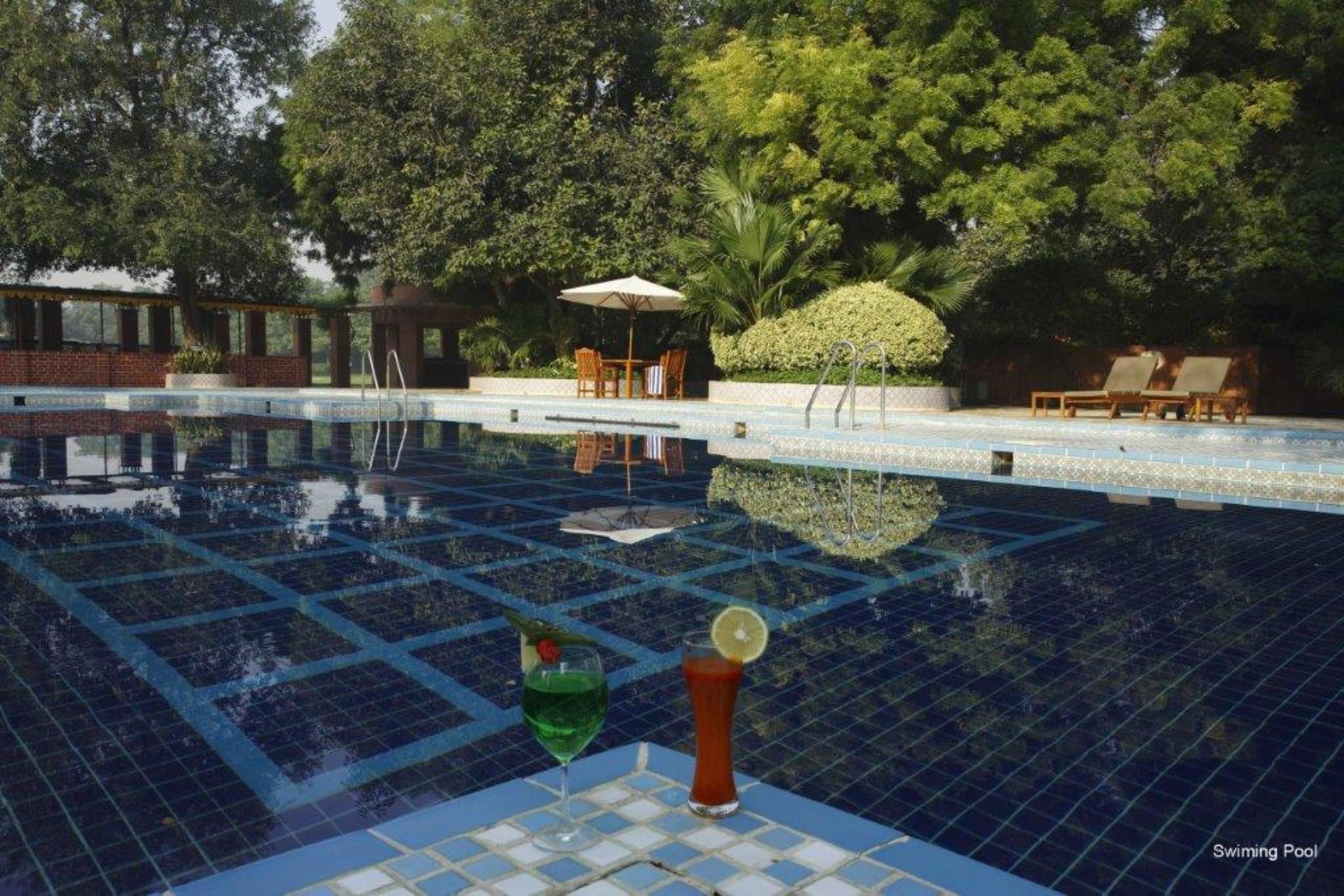 Jaypee Palace Hotel Агра Екстериор снимка
