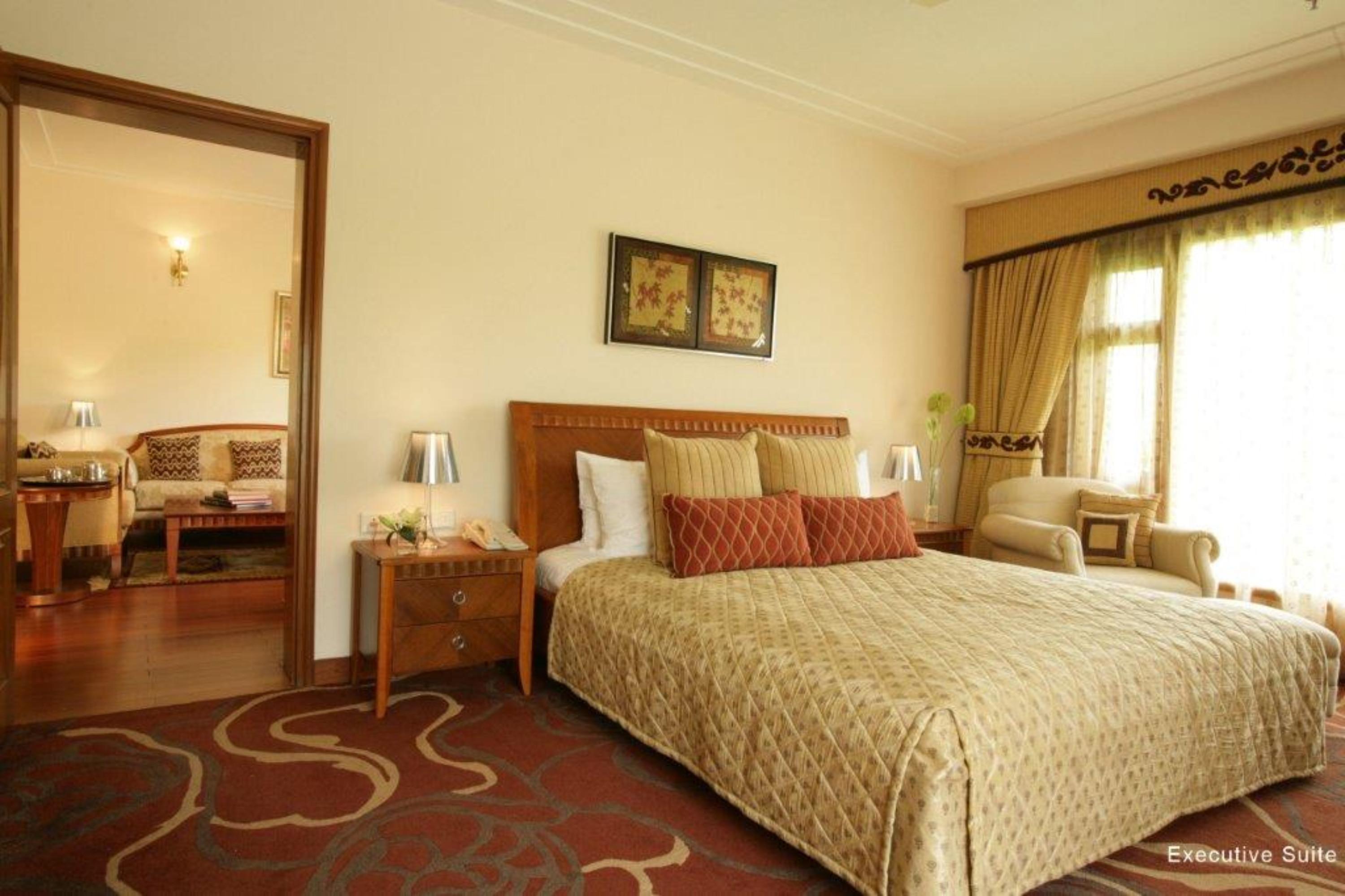 Jaypee Palace Hotel Агра Екстериор снимка